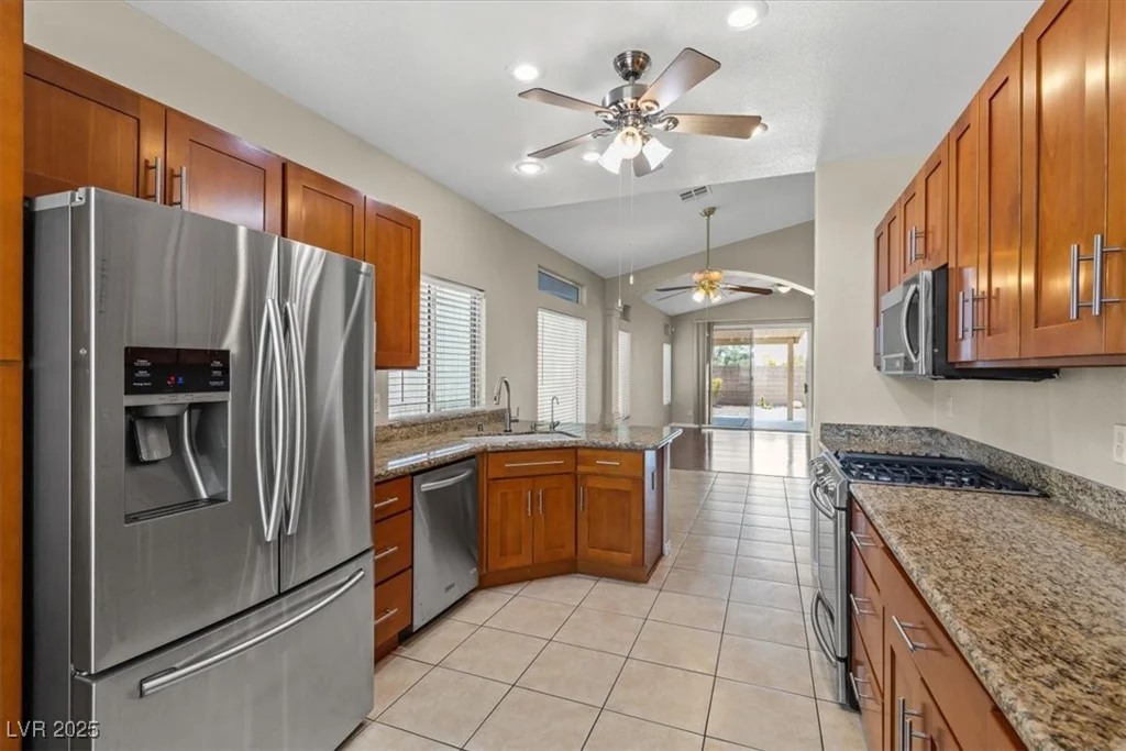 10537 Haileville, Las Vegas, NV 89129