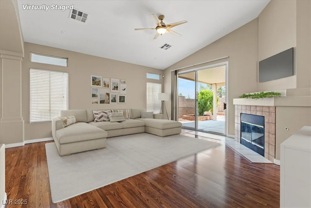 10537 Haileville, Las Vegas, NV 89129