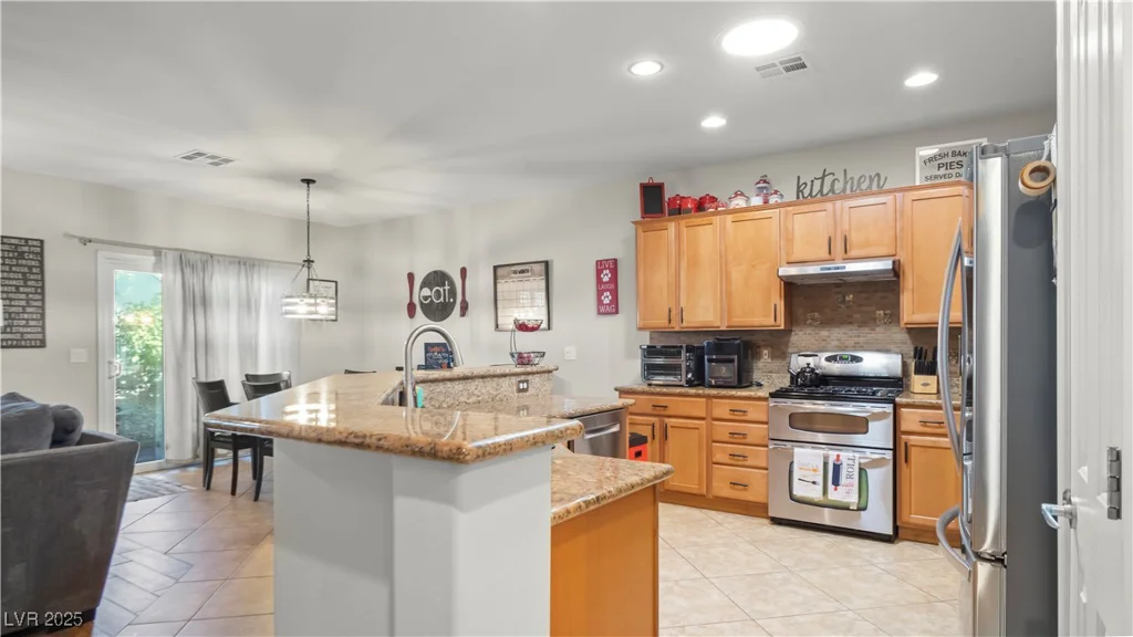 7723 Widewing, North Las Vegas, NV 89084