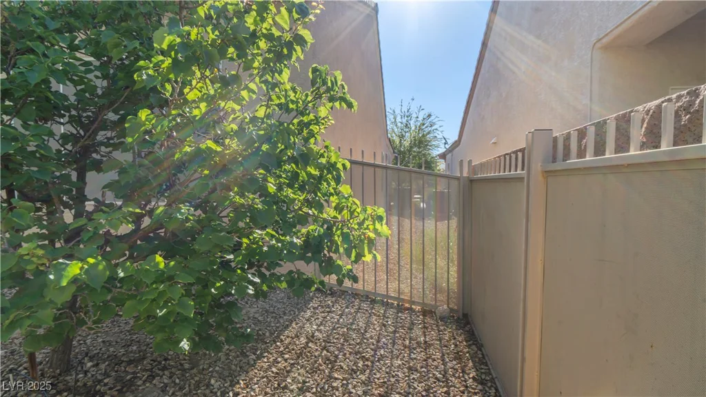 7723 Widewing, North Las Vegas, NV 89084