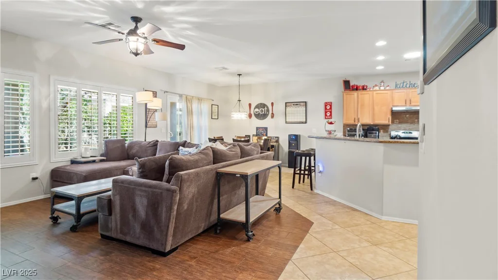 7723 Widewing, North Las Vegas, NV 89084