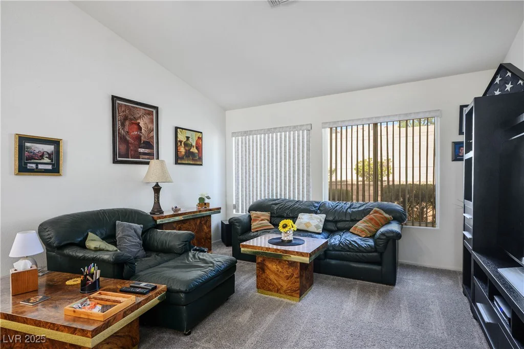 2441 Banora Point, Las Vegas, NV 89134