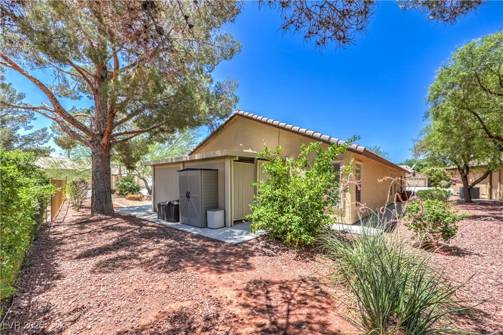 4824 Lawnwood, Las Vegas, NV 89130