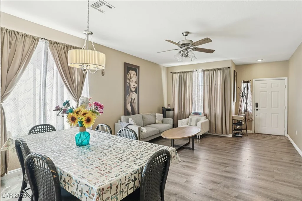 1172 Sloan, Las Vegas, NV 89110