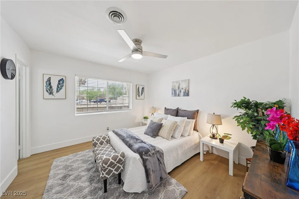 1940 Lexington, Las Vegas, NV 89106