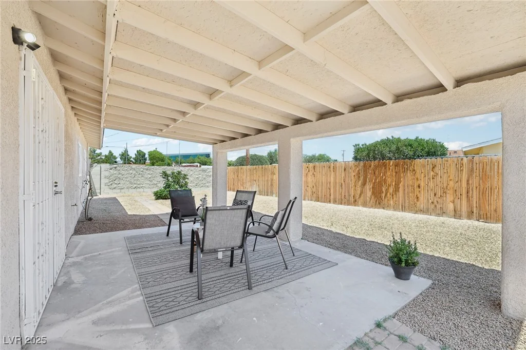 1940 Lexington, Las Vegas, NV 89106
