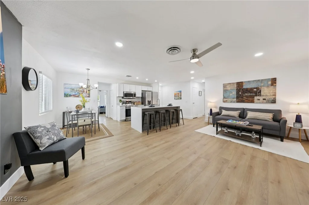 1940 Lexington, Las Vegas, NV 89106
