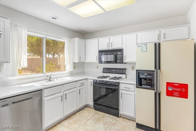 2552 Lotus Hill, Las Vegas, NV 89134