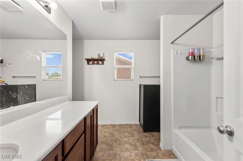 8635 Bella Jewel, Las Vegas, NV 89178