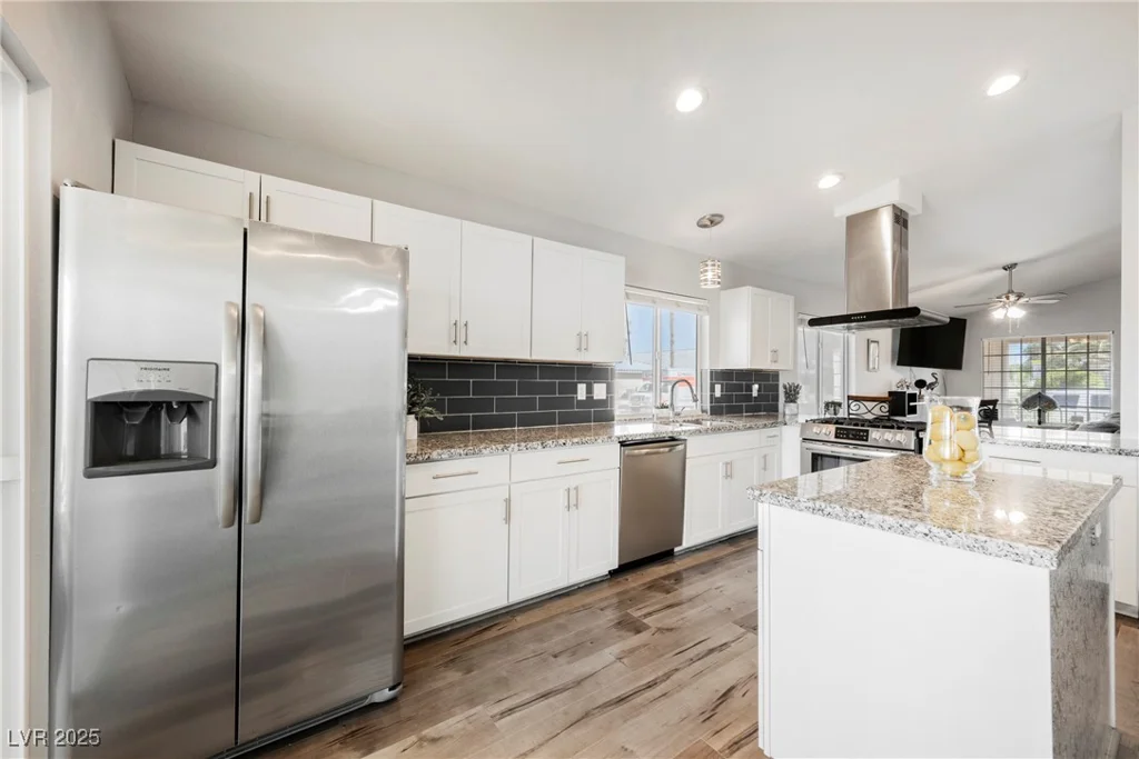 6552 Sweetzer, Las Vegas, NV 89108
