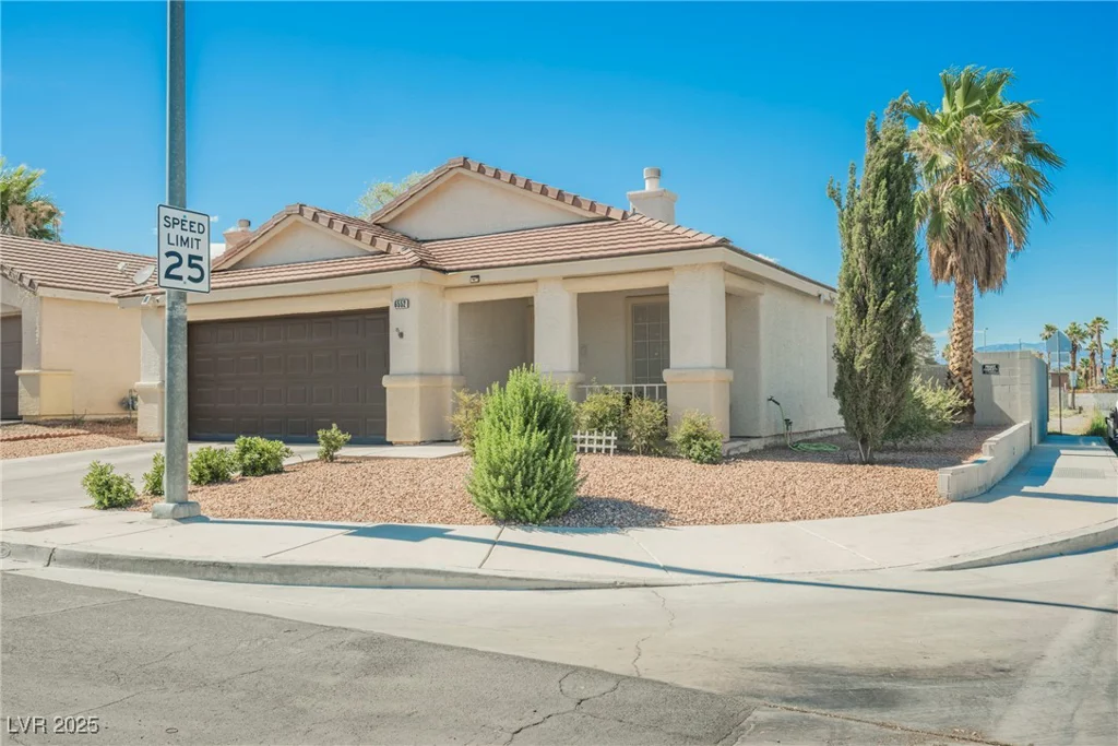 6552 Sweetzer, Las Vegas, NV 89108