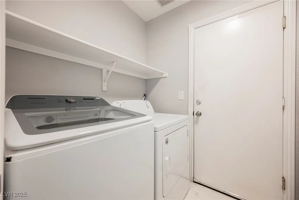 6552 Sweetzer, Las Vegas, NV 89108