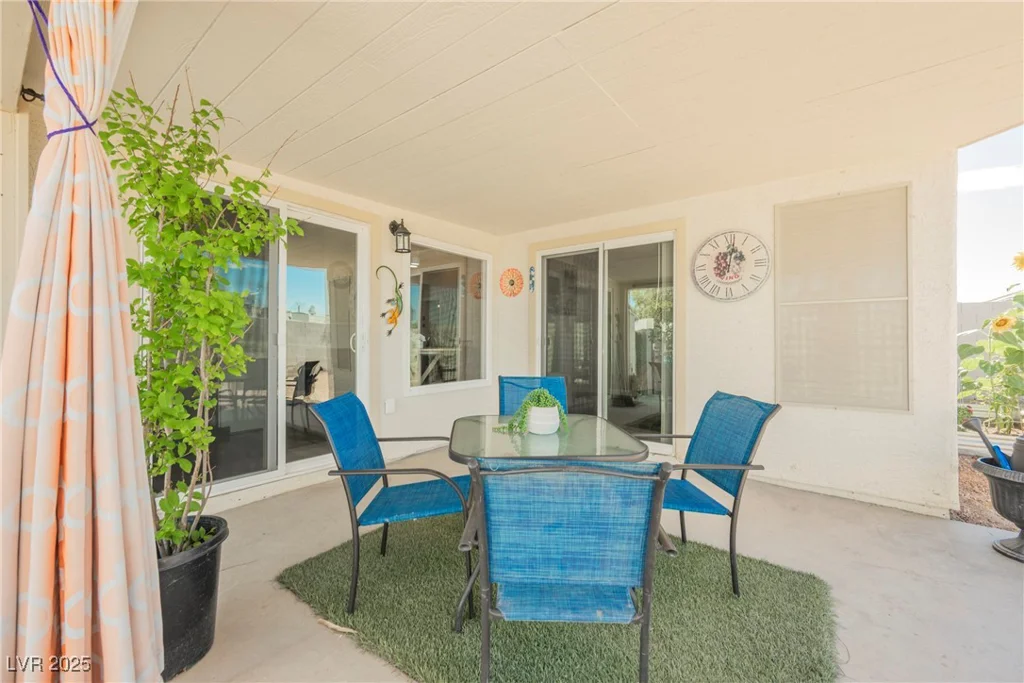 6552 Sweetzer, Las Vegas, NV 89108