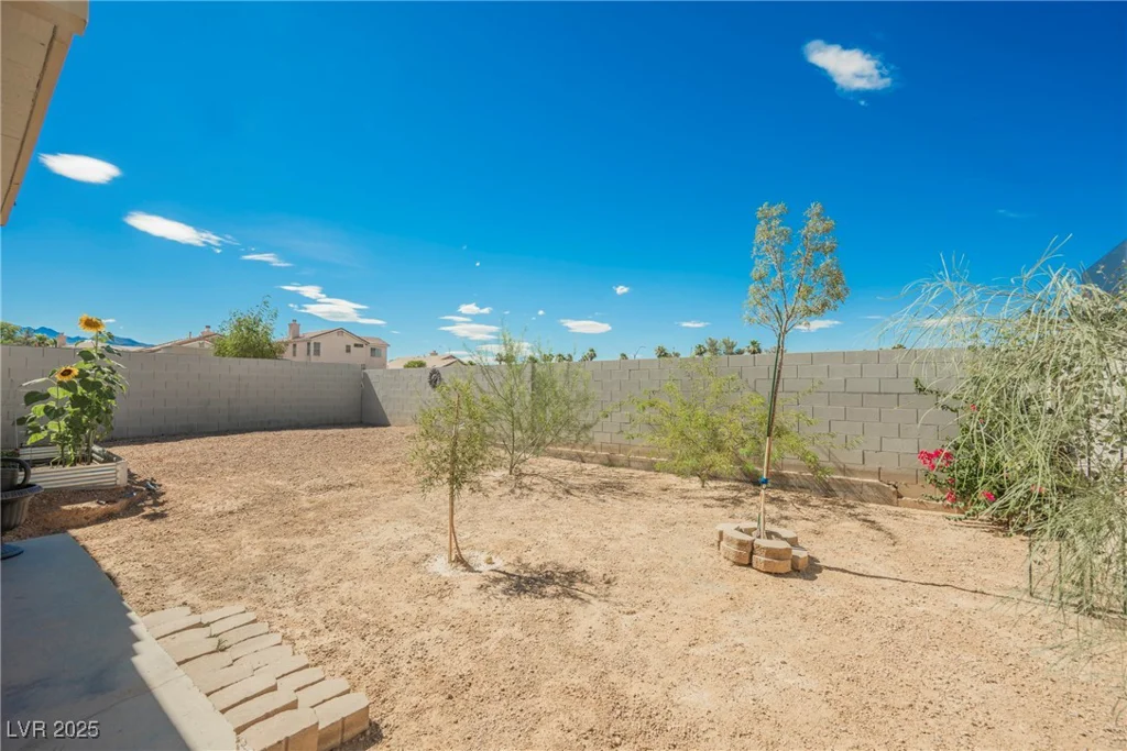 6552 Sweetzer, Las Vegas, NV 89108