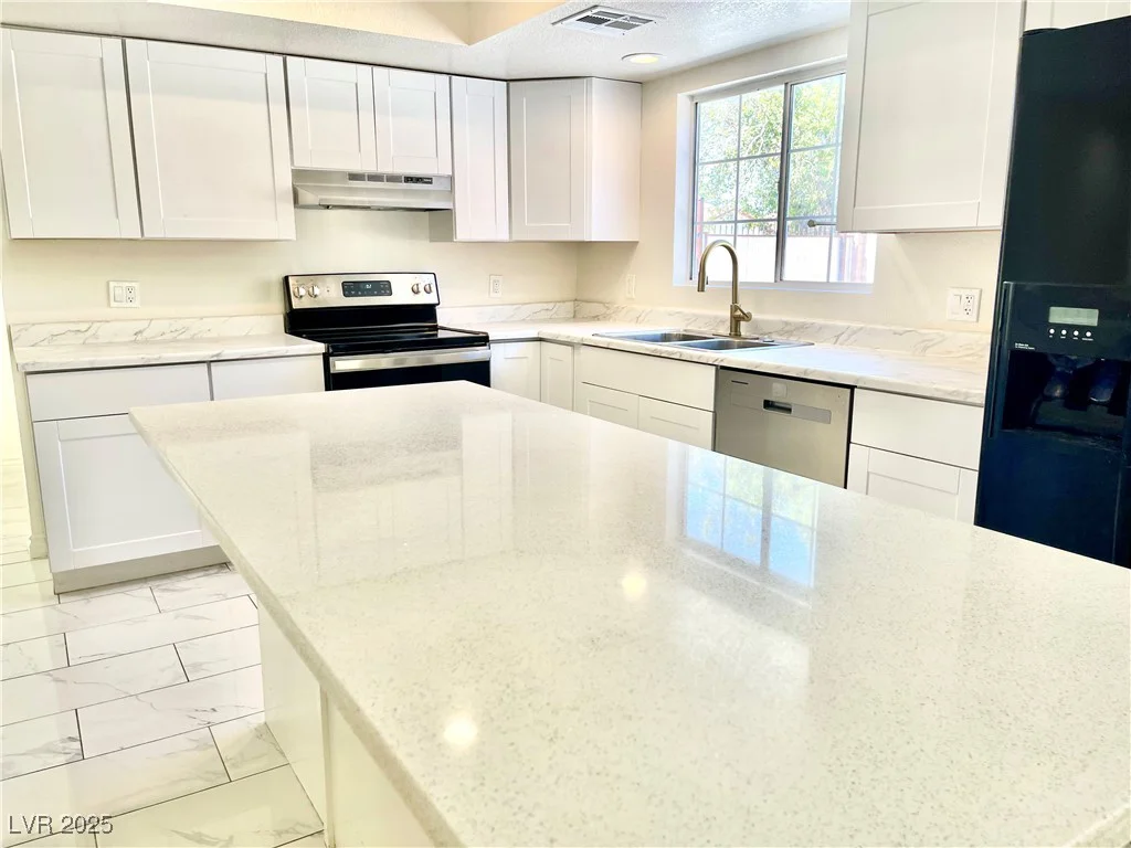 4662 Mohave, Las Vegas, NV 89104