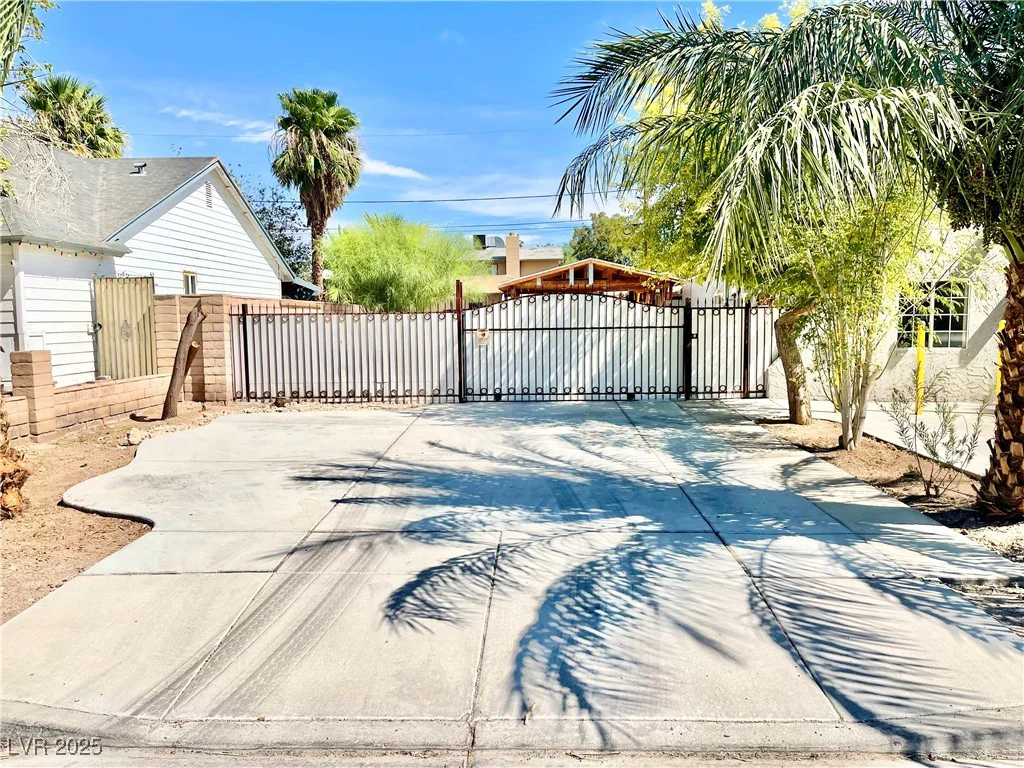 4662 Mohave, Las Vegas, NV 89104