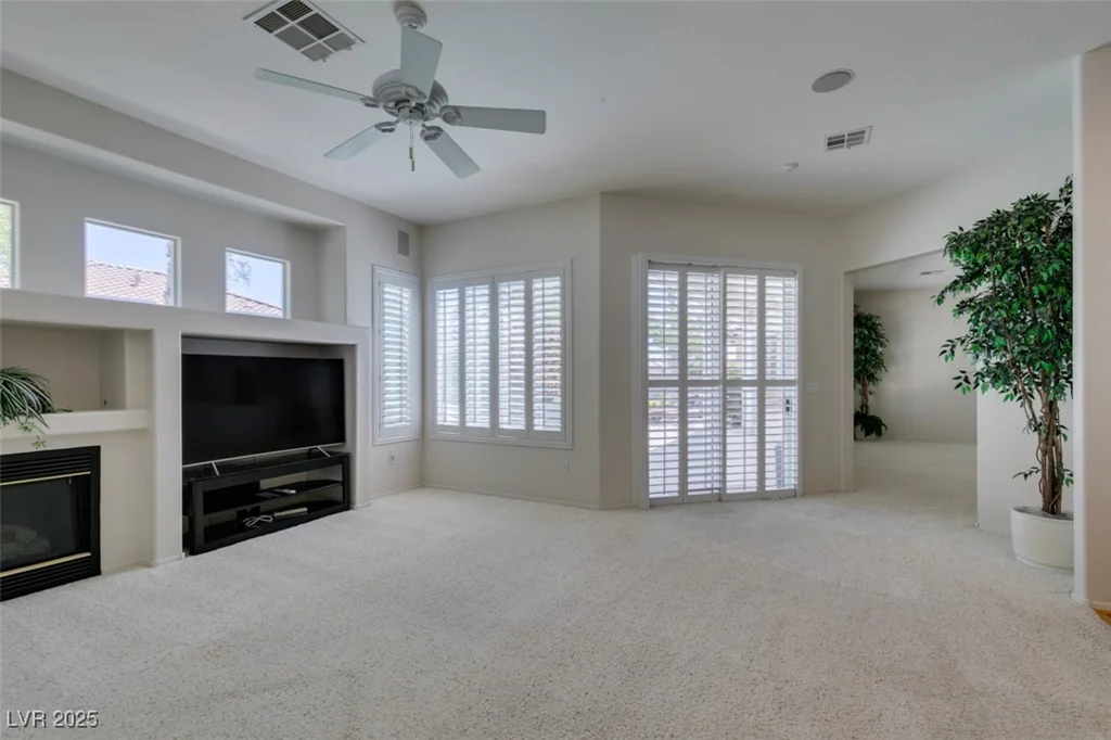 1414 Doggett, Las Vegas, NV 89123
