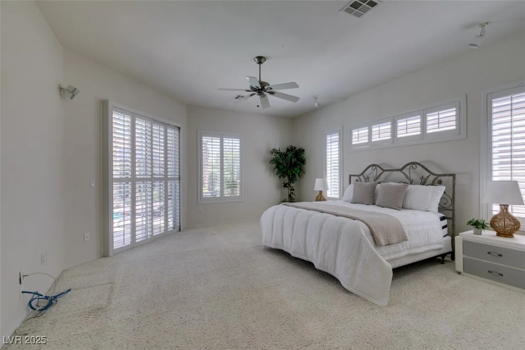 1414 Doggett, Las Vegas, NV 89123