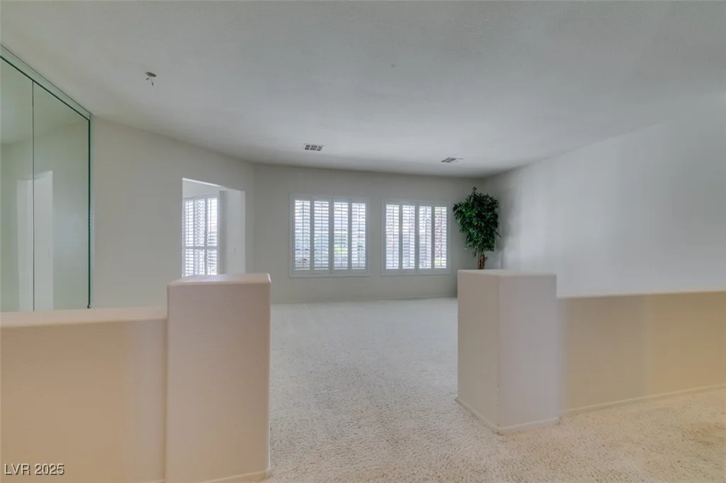 1414 Doggett, Las Vegas, NV 89123