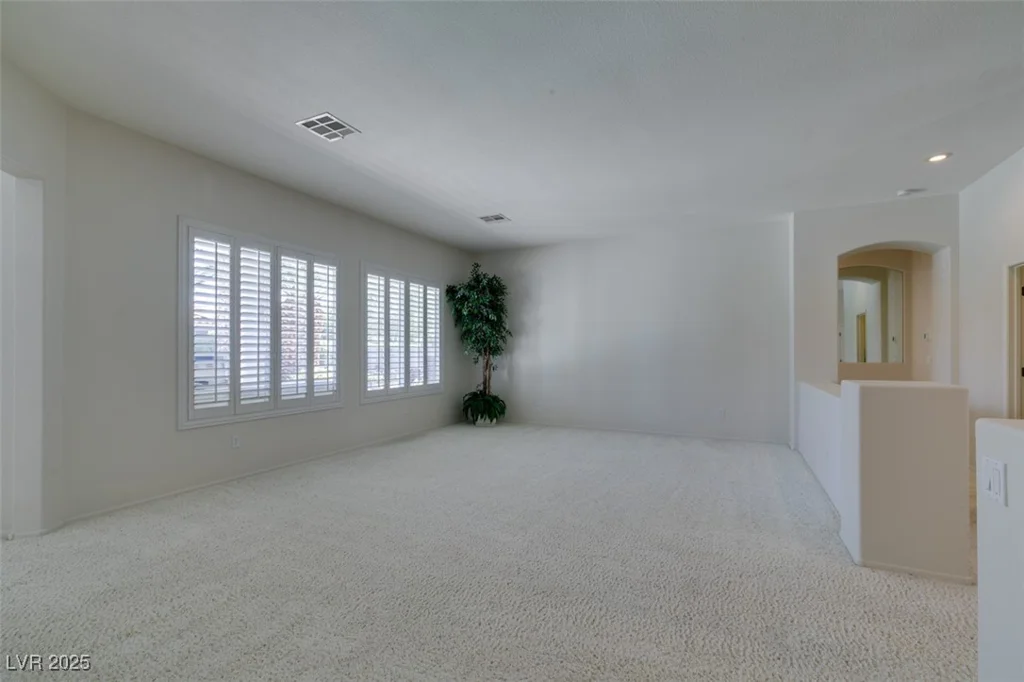 1414 Doggett, Las Vegas, NV 89123