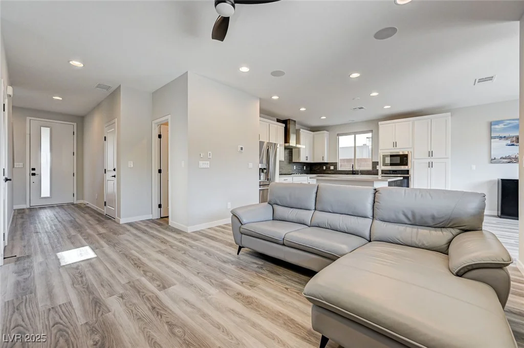 9667 Copal Rise, Las Vegas, NV 89148