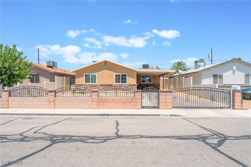 3704 Cypress, North Las Vegas, NV 89030