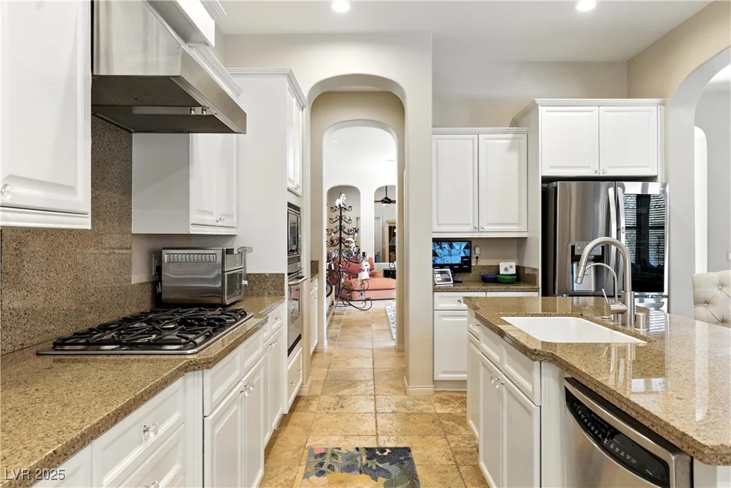 7427 Salvadora, Las Vegas, NV 89113