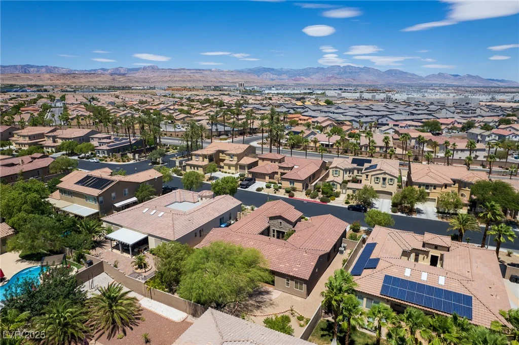 7427 Salvadora, Las Vegas, NV 89113