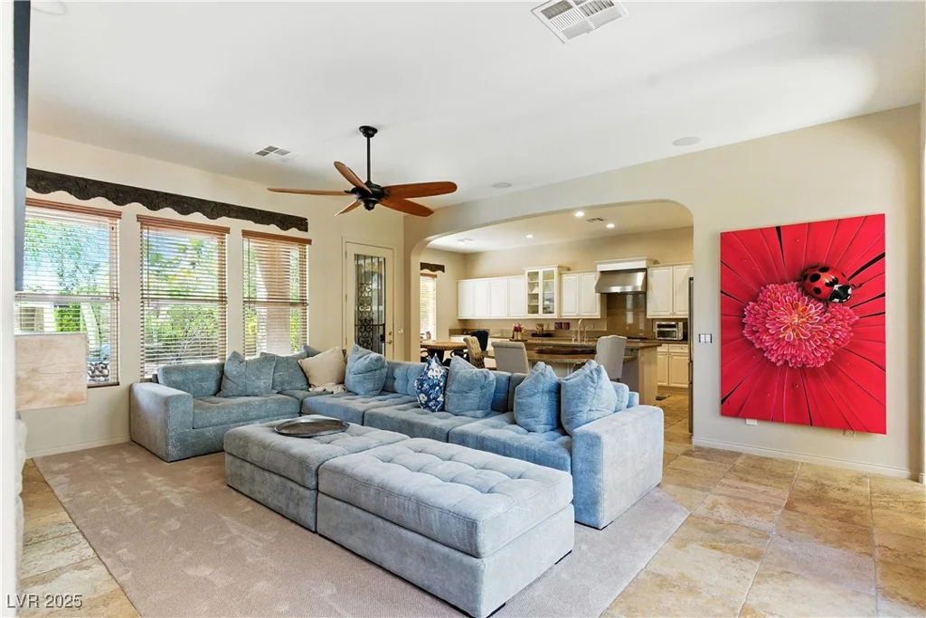 7427 Salvadora, Las Vegas, NV 89113