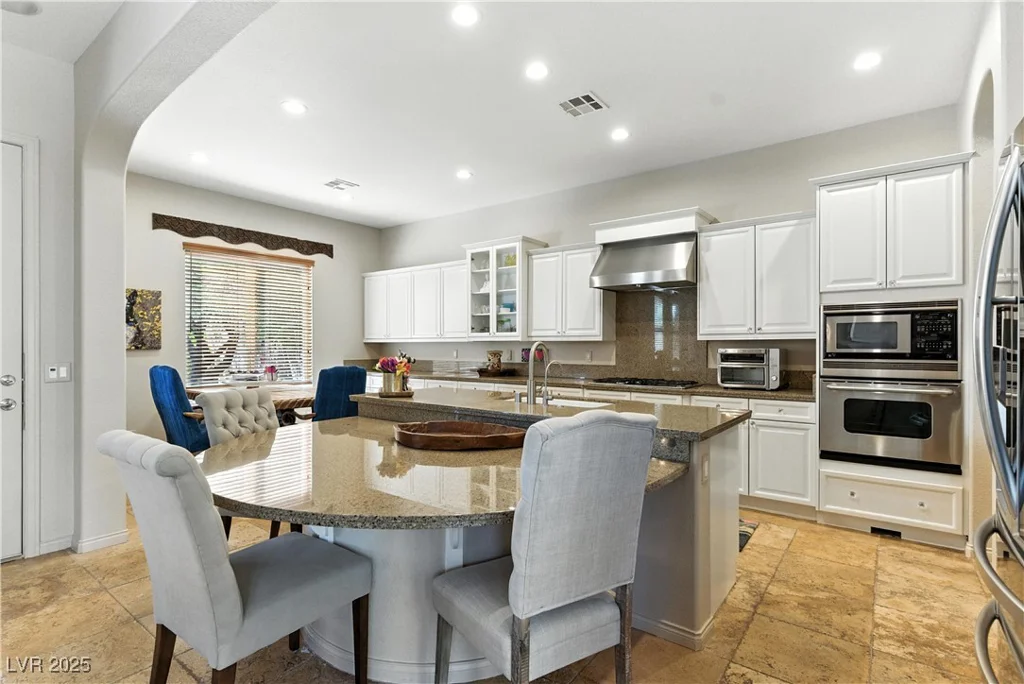 7427 Salvadora, Las Vegas, NV 89113