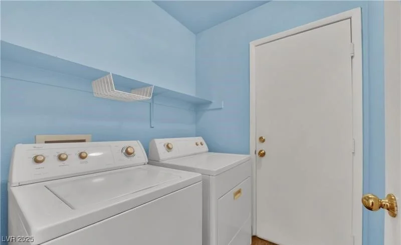 8468 Gilmore, Las Vegas, NV 89129