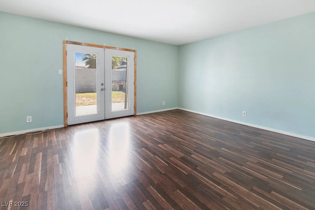7221 Alta, Las Vegas, NV 89145
