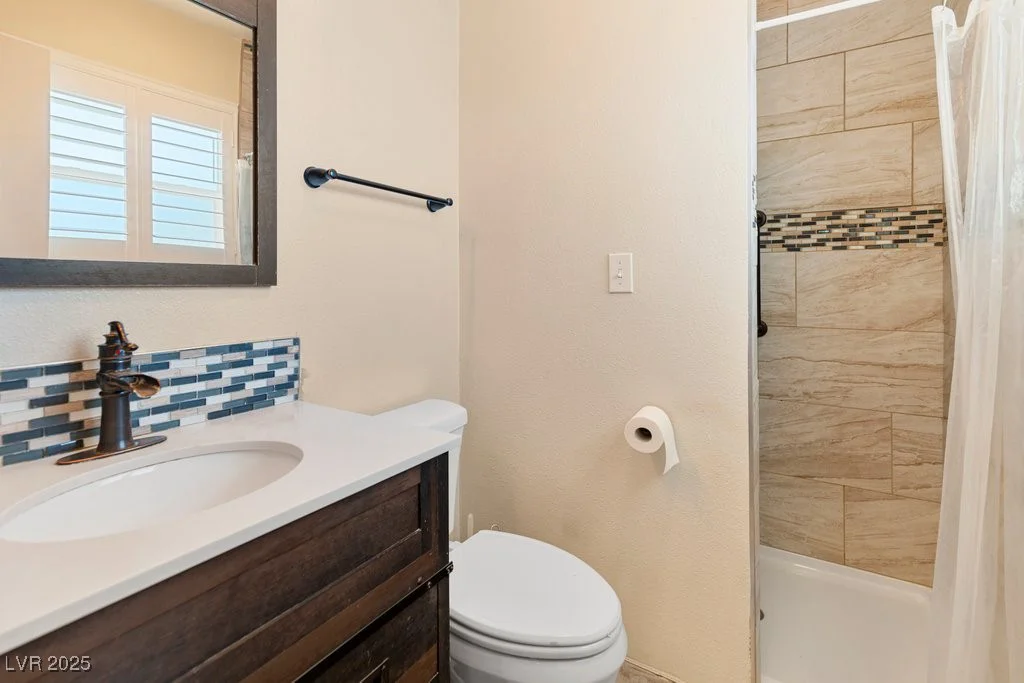 7221 Alta, Las Vegas, NV 89145