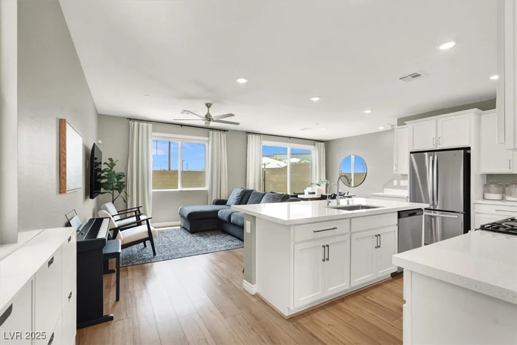 9835 Mojave Mountain, Las Vegas, NV 89166