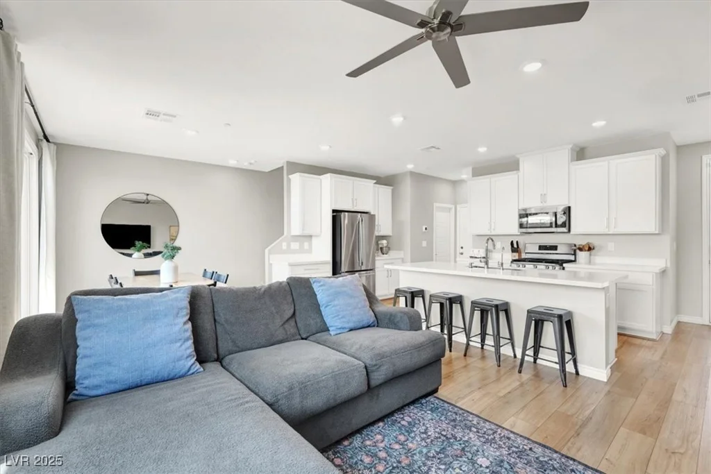 9835 Mojave Mountain, Las Vegas, NV 89166