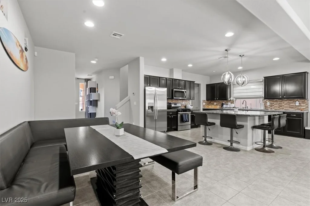 5697 Brimstone Hill, Las Vegas, NV 89141