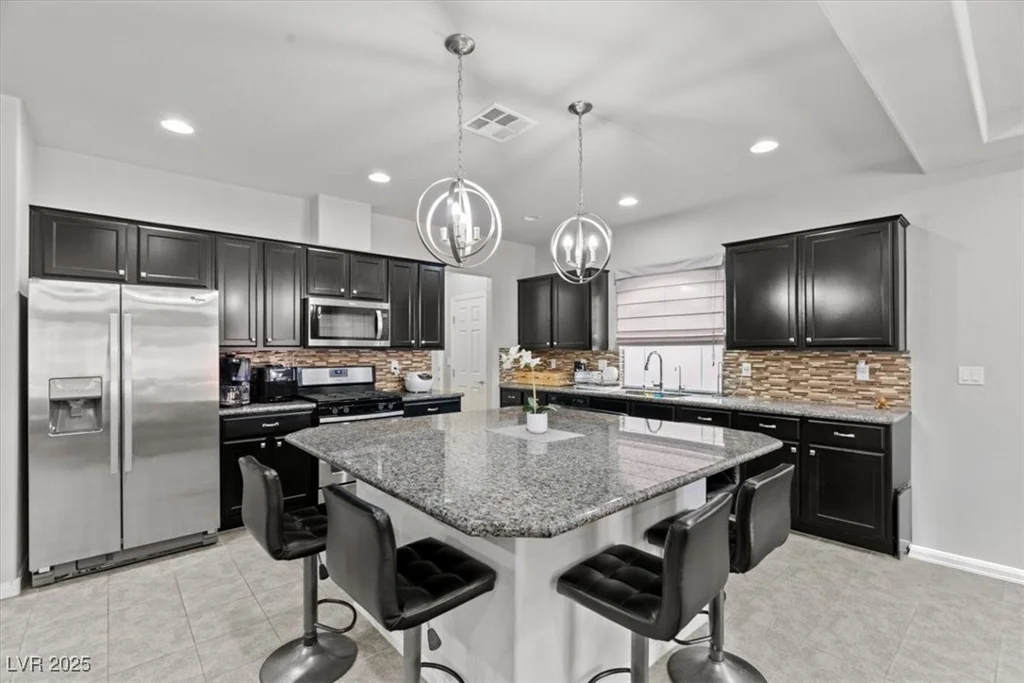5697 Brimstone Hill, Las Vegas, NV 89141