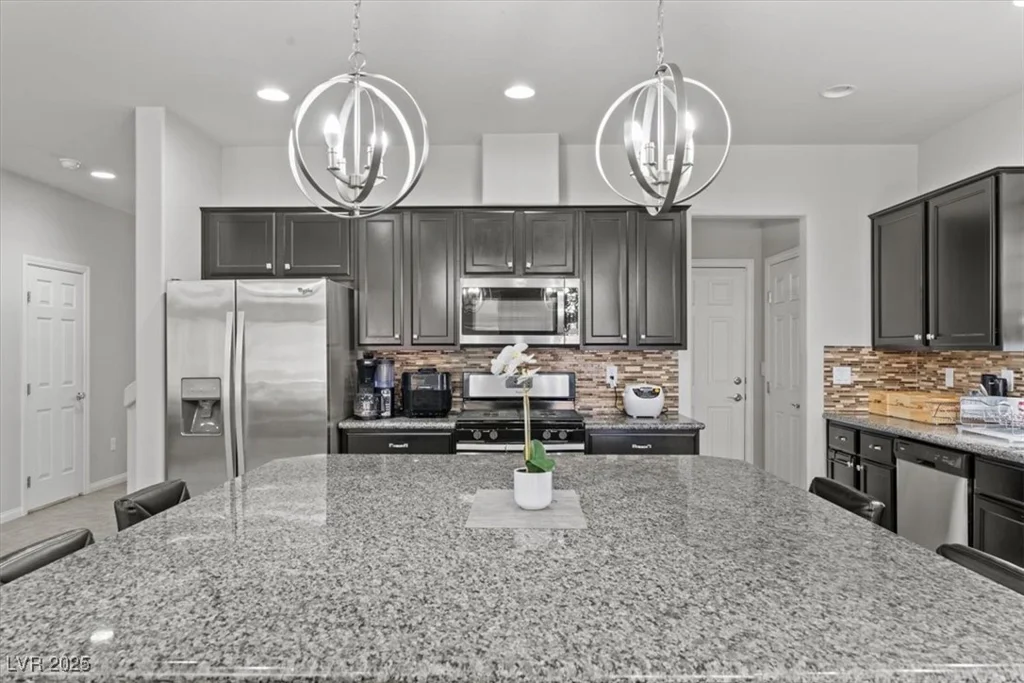 5697 Brimstone Hill, Las Vegas, NV 89141