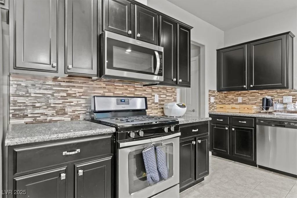 5697 Brimstone Hill, Las Vegas, NV 89141