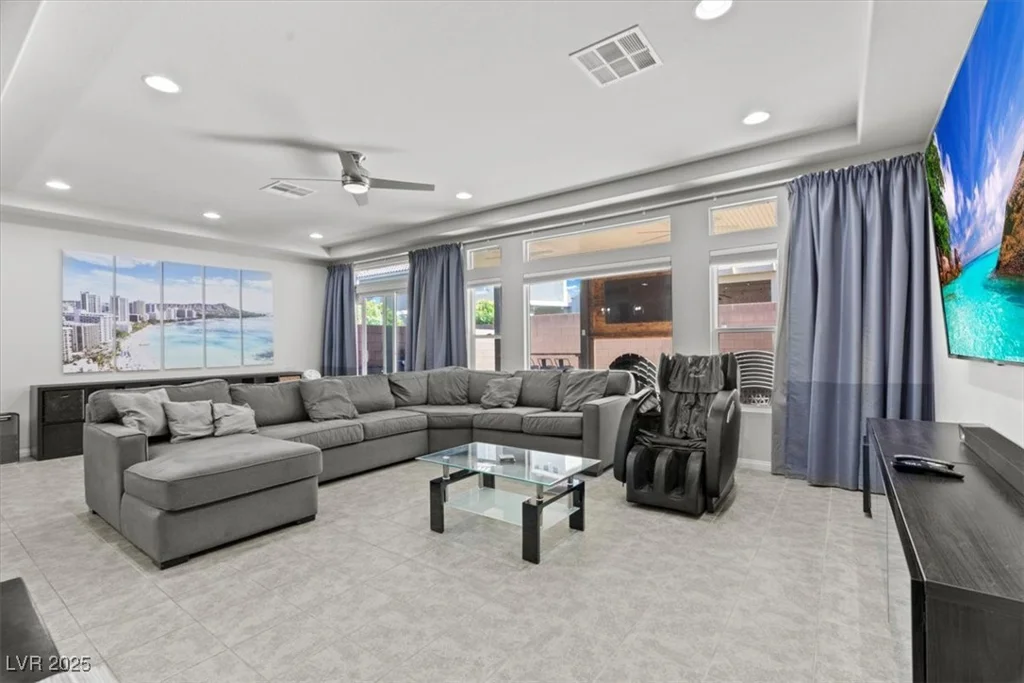 5697 Brimstone Hill, Las Vegas, NV 89141