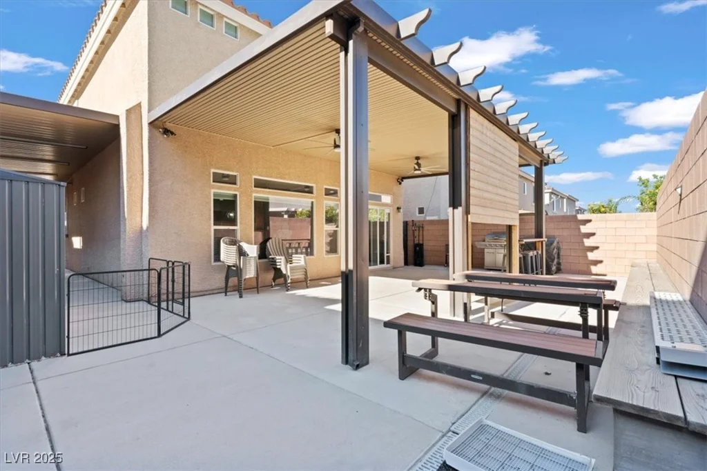 5697 Brimstone Hill, Las Vegas, NV 89141