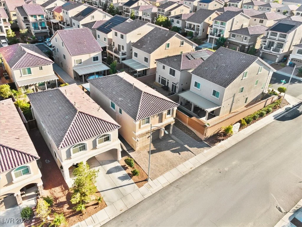5697 Brimstone Hill, Las Vegas, NV 89141