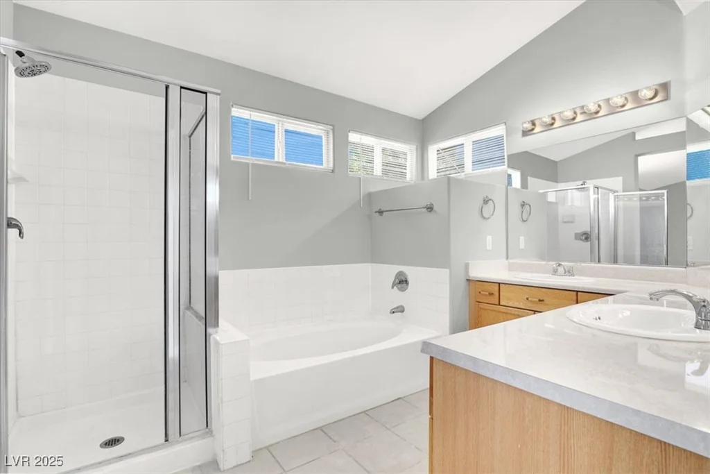 7737 White Grass, Las Vegas, NV 89131