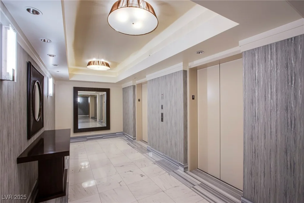 222 Karen, Las Vegas, NV 89109