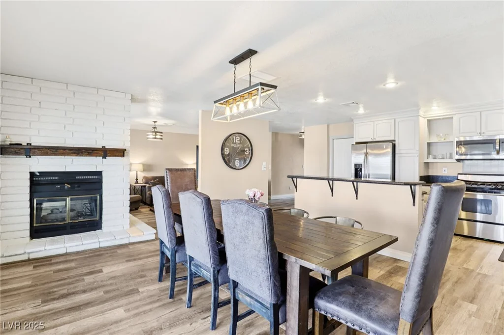 855 Vermillion, Henderson, NV 89002