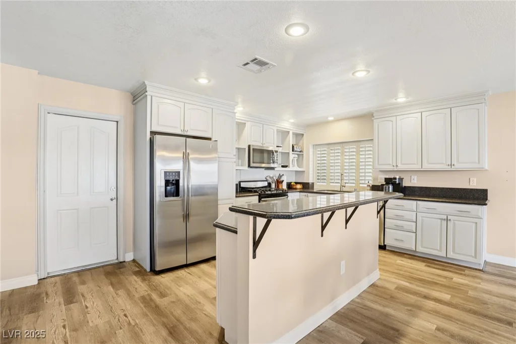 855 Vermillion, Henderson, NV 89002