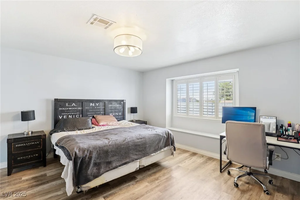 855 Vermillion, Henderson, NV 89002