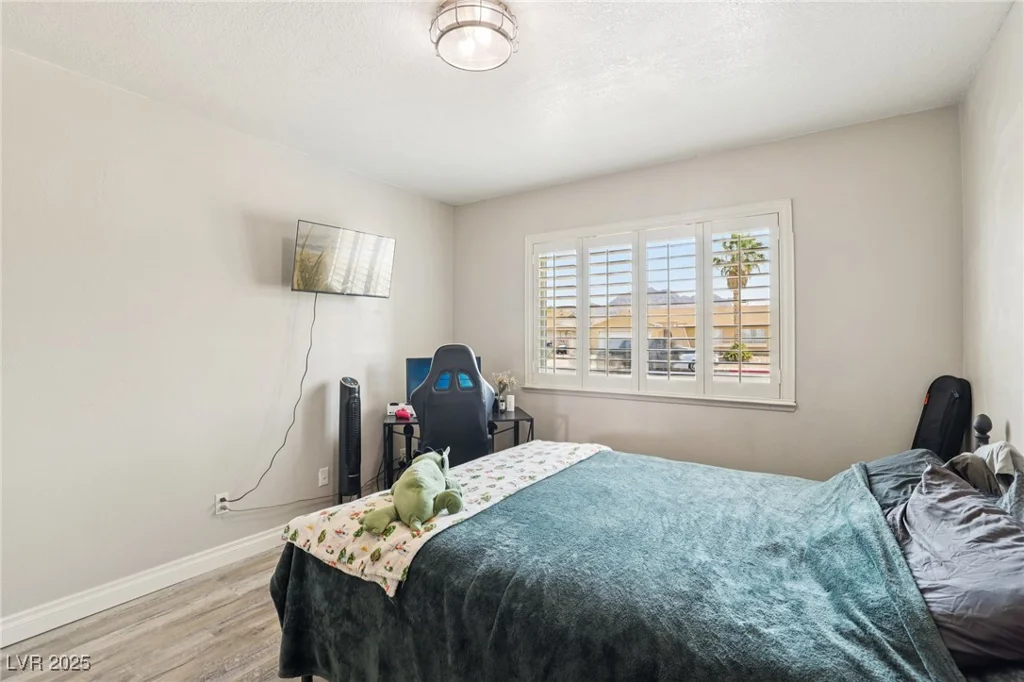 855 Vermillion, Henderson, NV 89002