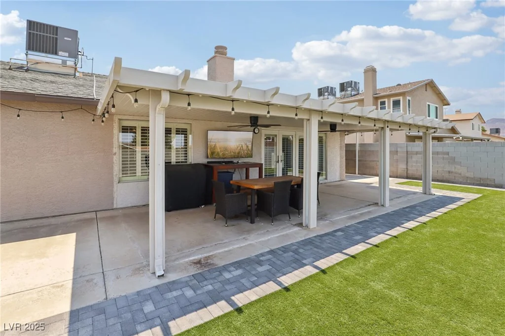 855 Vermillion, Henderson, NV 89002