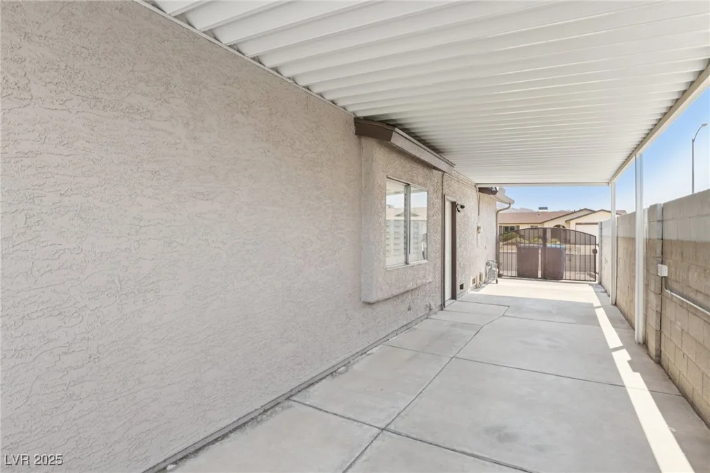 855 Vermillion, Henderson, NV 89002